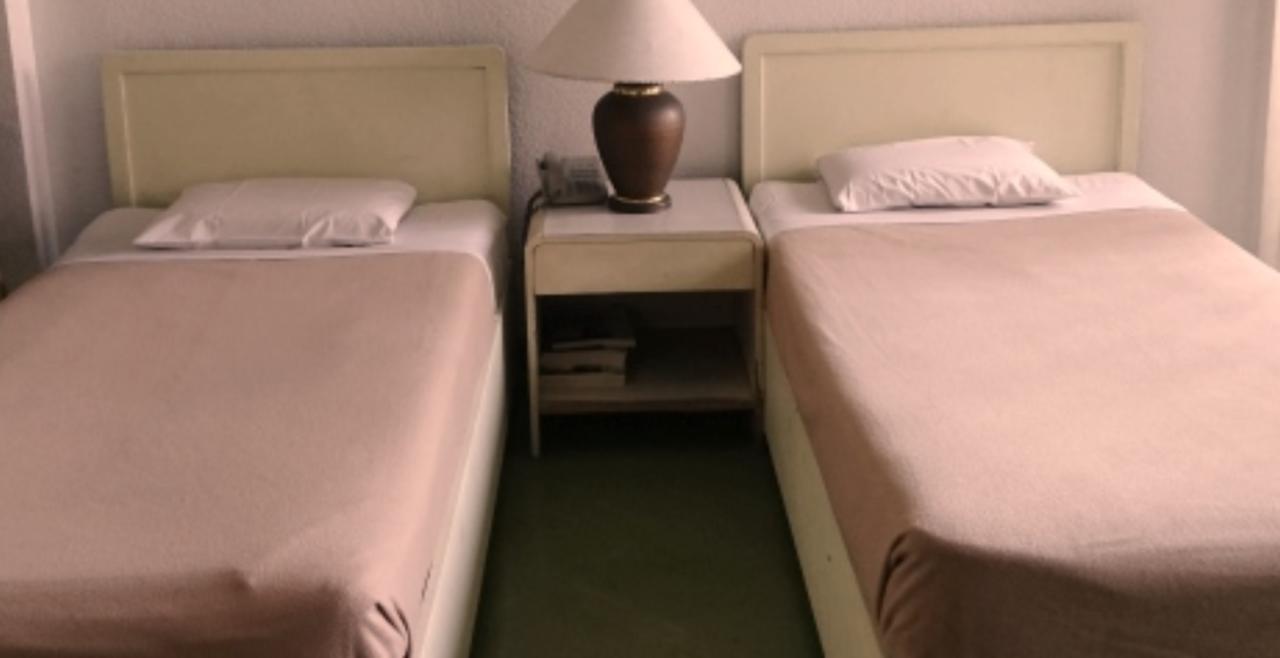 Mabini Mansion Hotel & Residential Suites Manila Bagian luar foto
