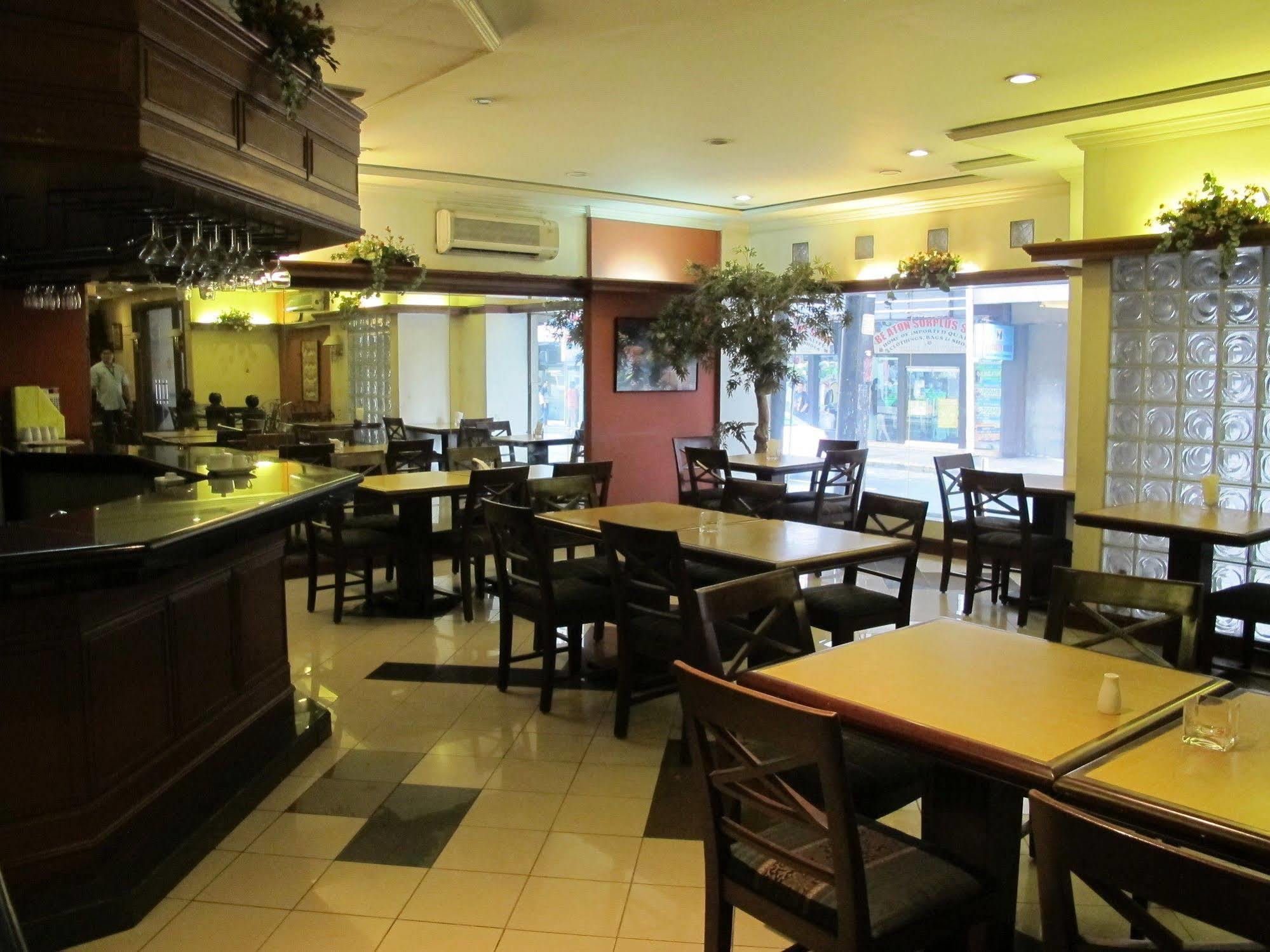 Mabini Mansion Hotel & Residential Suites Manila Bagian luar foto